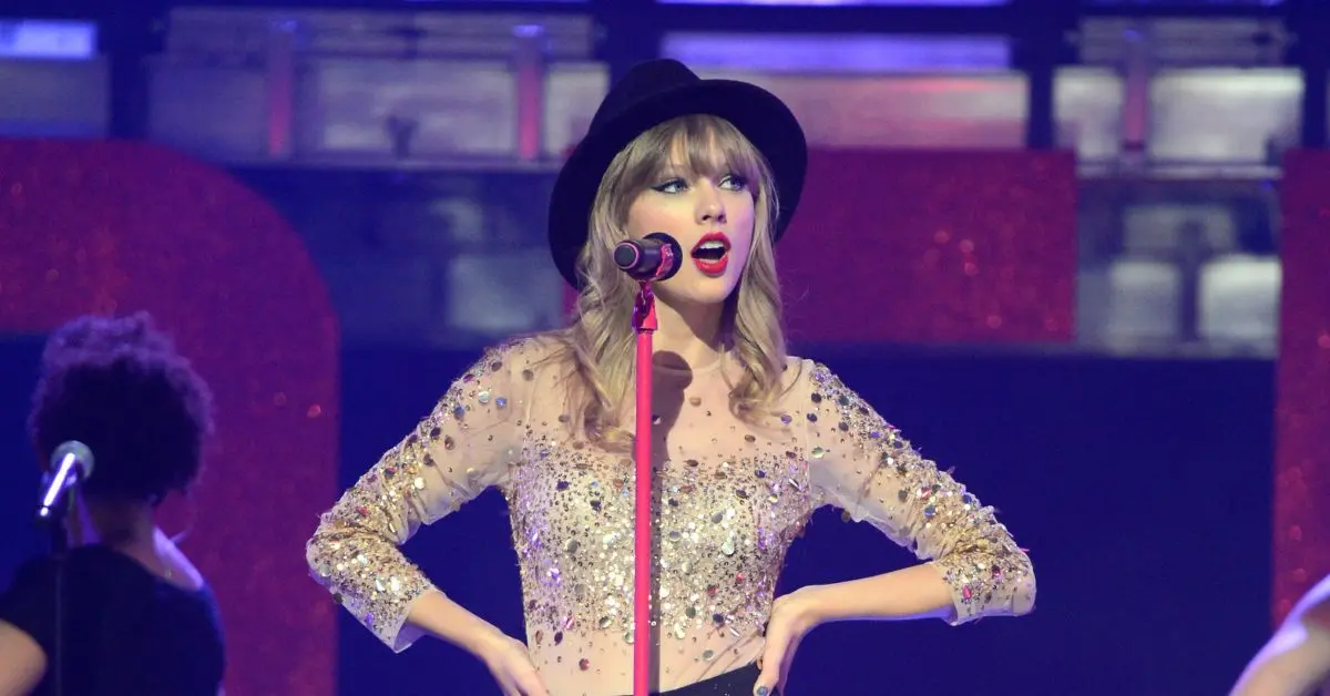 Getting the "22" Hat at Taylor Swift's Eras Tour Is a Huge Honor, but It Isn't Easy