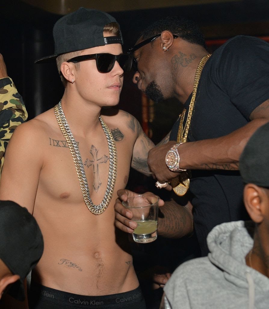 How is Justin Bieber connected to Sean Diddy Combs — inside their relationship