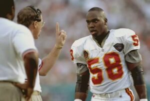 BREAKING: Heartbreak for Kansas City Chiefs as Beloved Teammate Tragically Passes Away – Fans and Players in Shock
