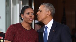 BREAKING NEWS: Former U.S. President Barack Obama breaks down in tears as he announces the sudden death of his beloved wife, Michelle Obama.
