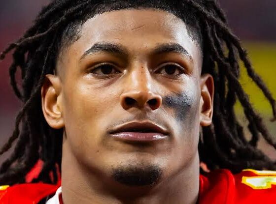 Breaking News: The Chiefs are devastated to announce the sudden and heartbreaking loss of their beloved running back, whose untimely passing has left the team and fans in profound grief.