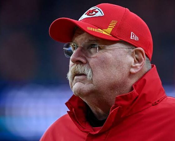 "Tragic Loss: Andy Reid Passes Away Minutes into Chiefs vs. Texans Game, Leaving Fans and Team Heartbroken"