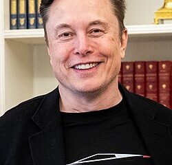 “Breaking: Tech Visionary Elon Musk Passes Away Suddenly at 52 – Fans and World in Shock”
