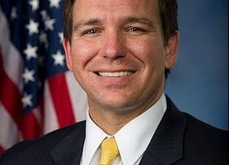 T“Florida in Shock: Ron DeSantis Dies Suddenly After Collapse This Evening”