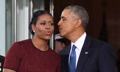 BREAKING NEWS: Former U.S. President Barack Obama breaks down in tears as he announces the sudden death of his beloved wife, Michelle Obama.